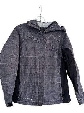 Columbia Women's Gray Plaid Ski Jacket with Black Panels Sz small